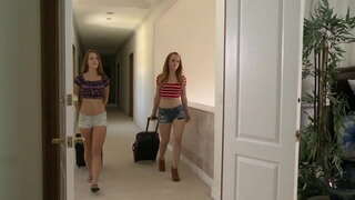 Lesbo порно xxx - тачаангуй арга хэмжээ