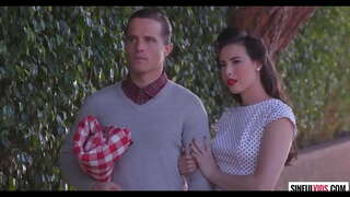 Seksi par Kejsi Kalvert i Robi Echo otvorenom seks Seksi par Kejsi Kalvert i Robi Echo otvorenom seks