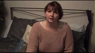 Polusestra i Maćeha Uhvaćen Pastorak Za Gledanje porno i Трахнули ga Trailer