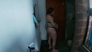 Ma kutsun teid siseneda maja maja liha ja ta fucks mind nagu emane vaadata lõpuni